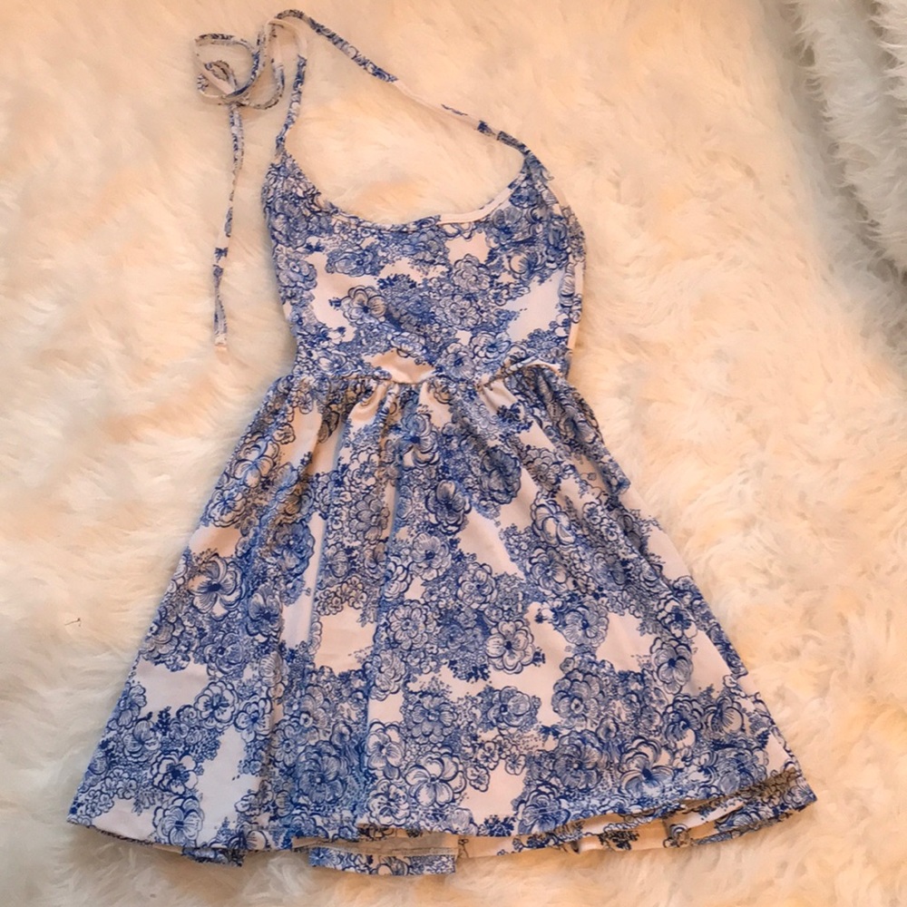 Halter dress